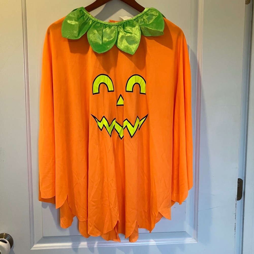 Halloween Pumpkin Poncho Costume Jack O Lantern Orange One Size Fits Most